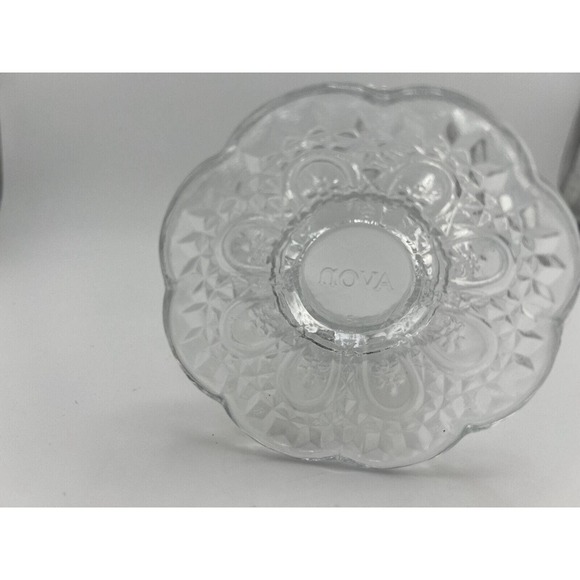 Vintage Avon Fostoria Floral Clear Glass Scalloped Edges Footed Candle Holder - Picture 6 of 9